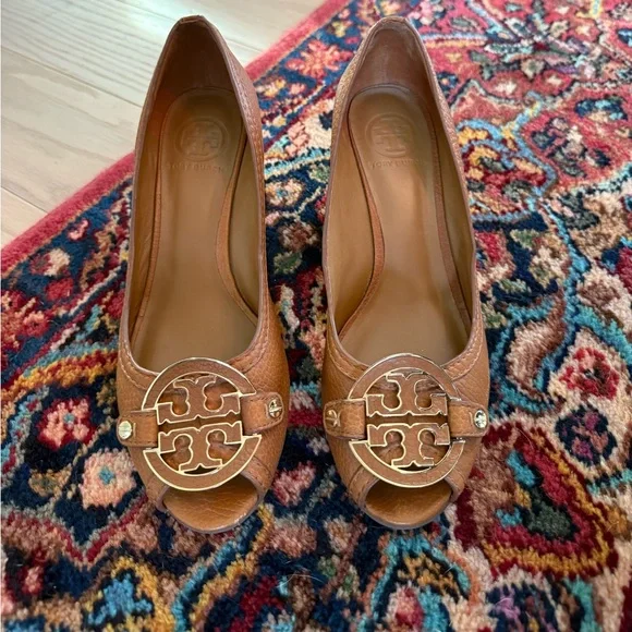 Tory Burch Tan Peep-Toe Heels - Picture 1 of 10